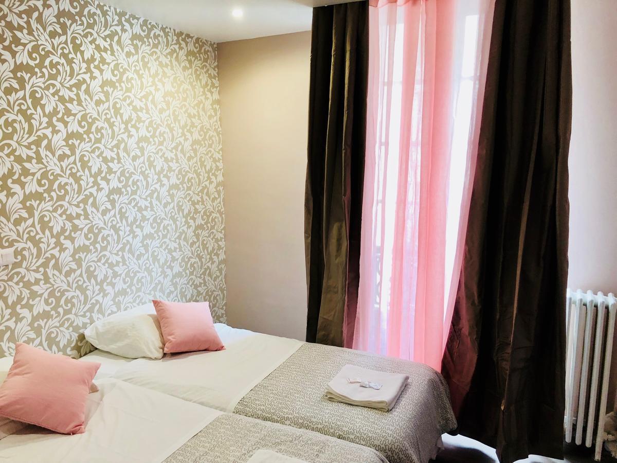 Chambre Lits Jumeaux avec Douche