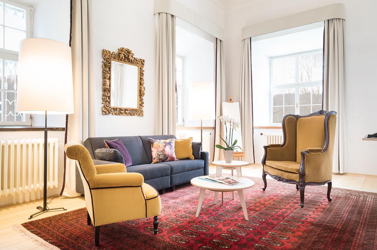 Standard Suite