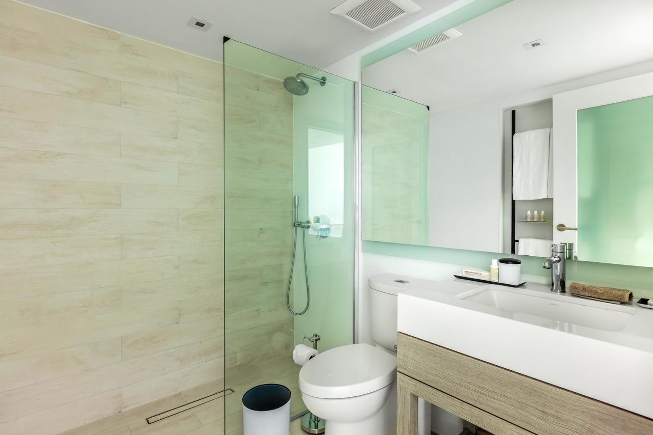 King Room Lagoon View