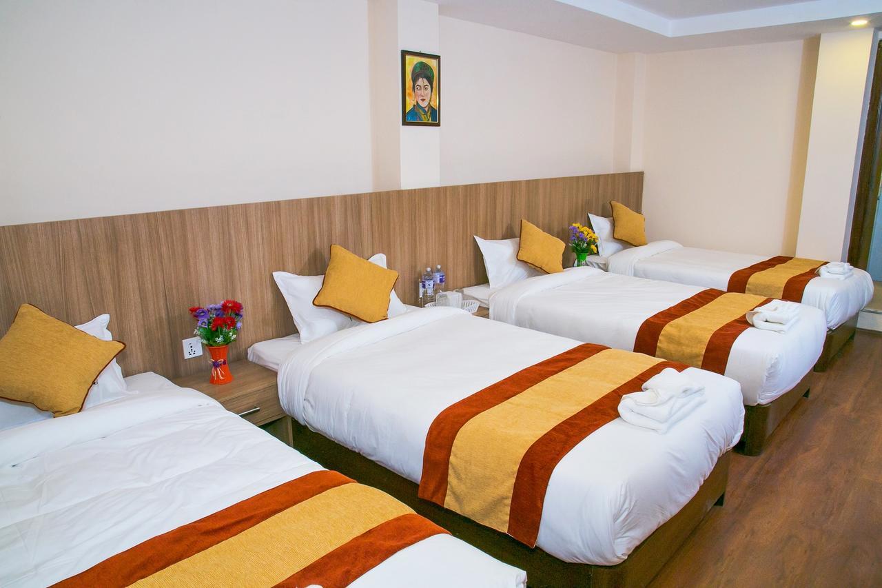 Standard Quadruple Room,633703599:JPEG