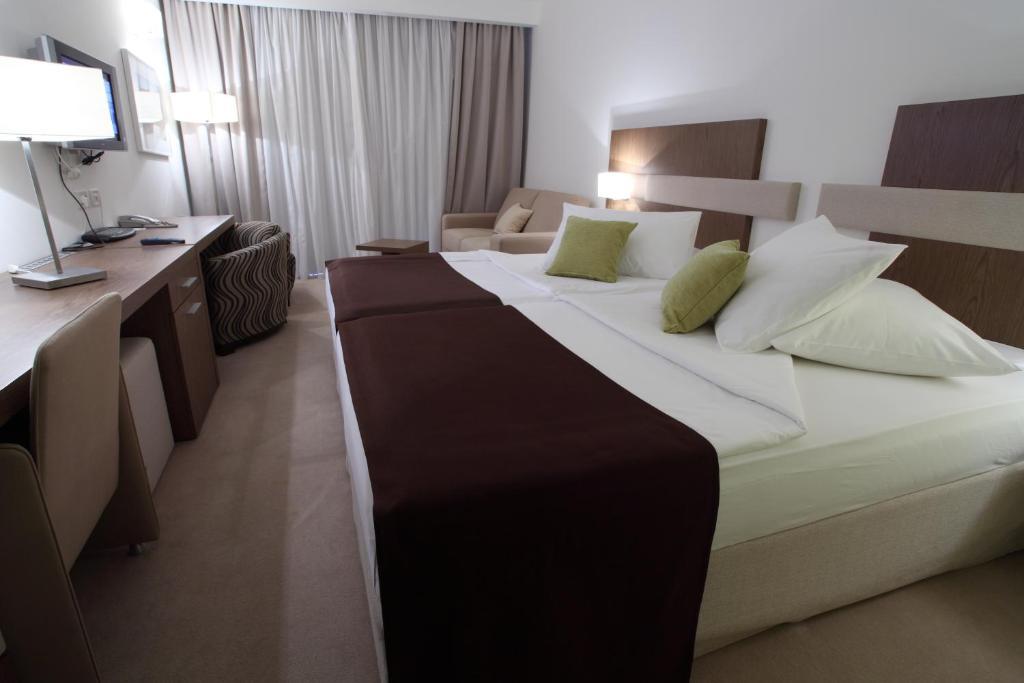 Superior Tweepersoonskamer met Balkon met Uitzicht op Zee