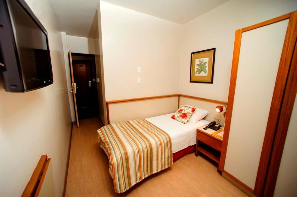 Standard Single Room,990579277:JPEG