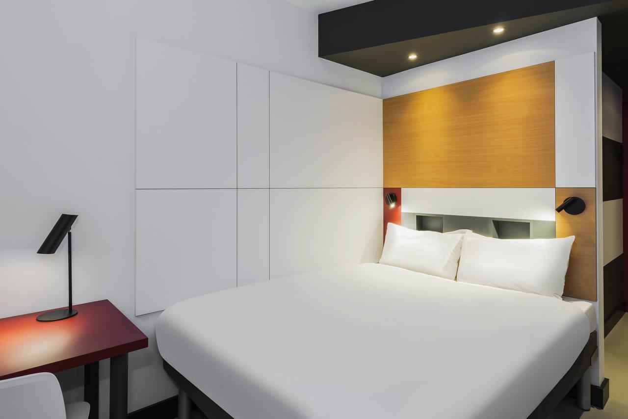 Classic Double Room,735884143:JPEG