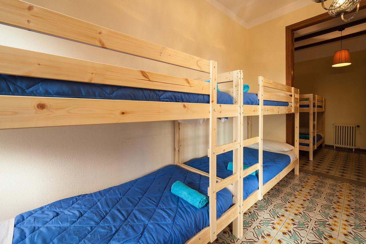 Cama en habitación compartida mixta de 6 camas