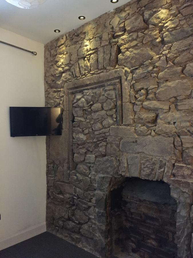Inner Courtyard View Suite Lochrin