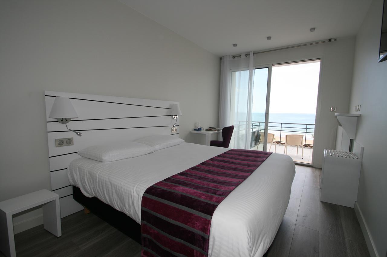 Superior Double or Twin Room with Sea View,642135879:JPEG