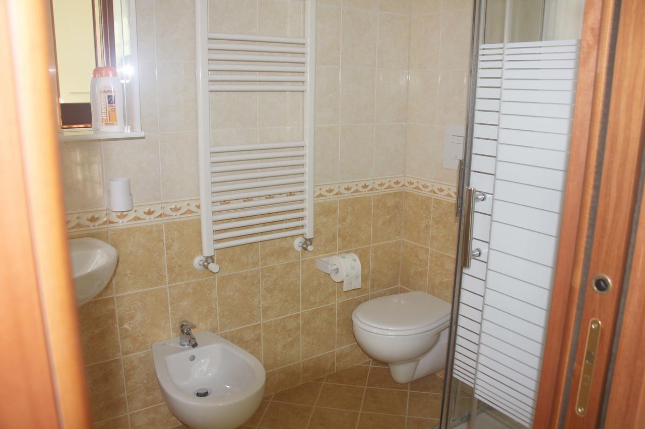 Quadruple Room Private External Bathroom