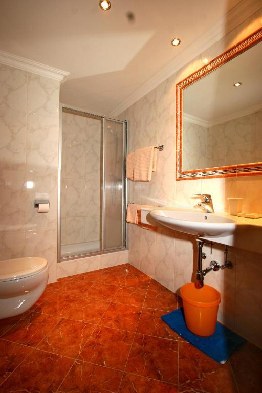 Deluxe Double Room 29m²,1589505462:JPEG