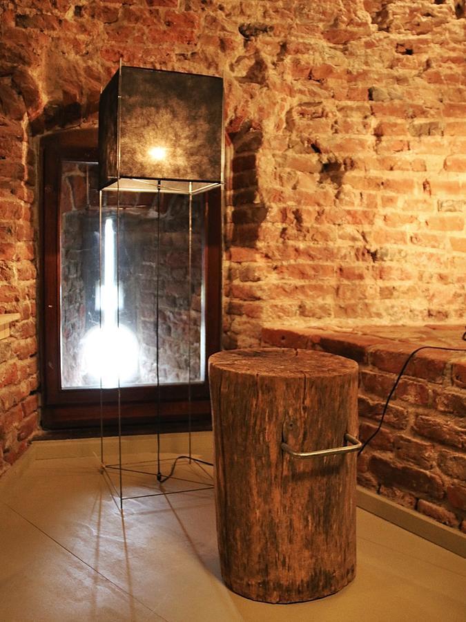 Family Room Private Bathroom