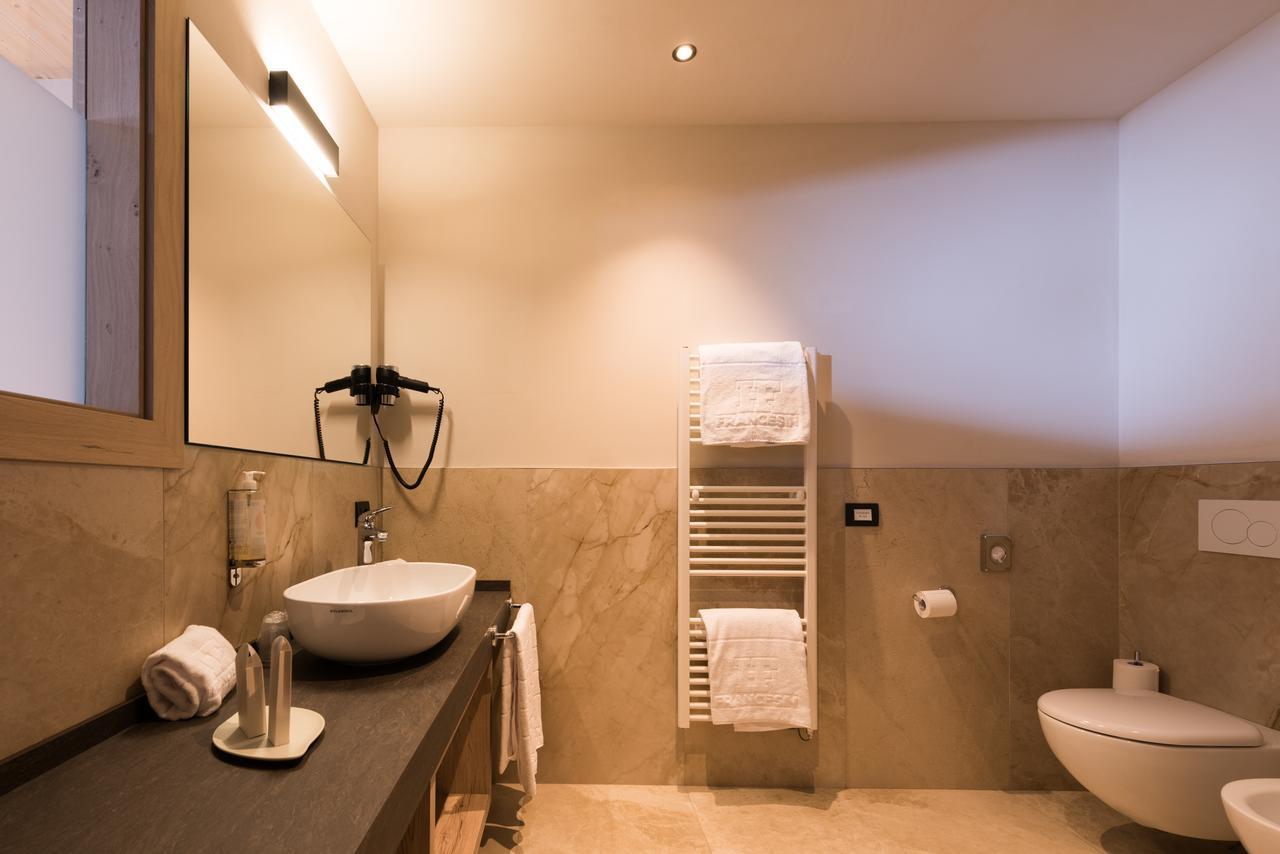 Deluxe Triple Room,636253674:JPEG