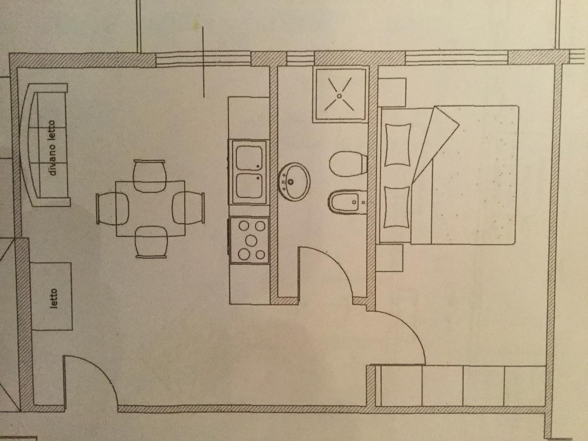 One-Bedroom Apartment