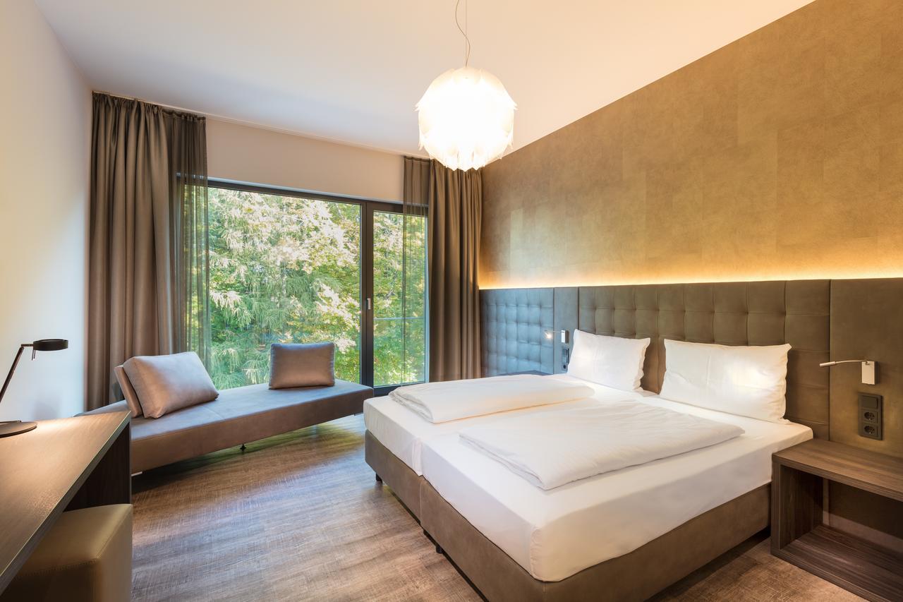 Large Double Room,636810444:JPEG