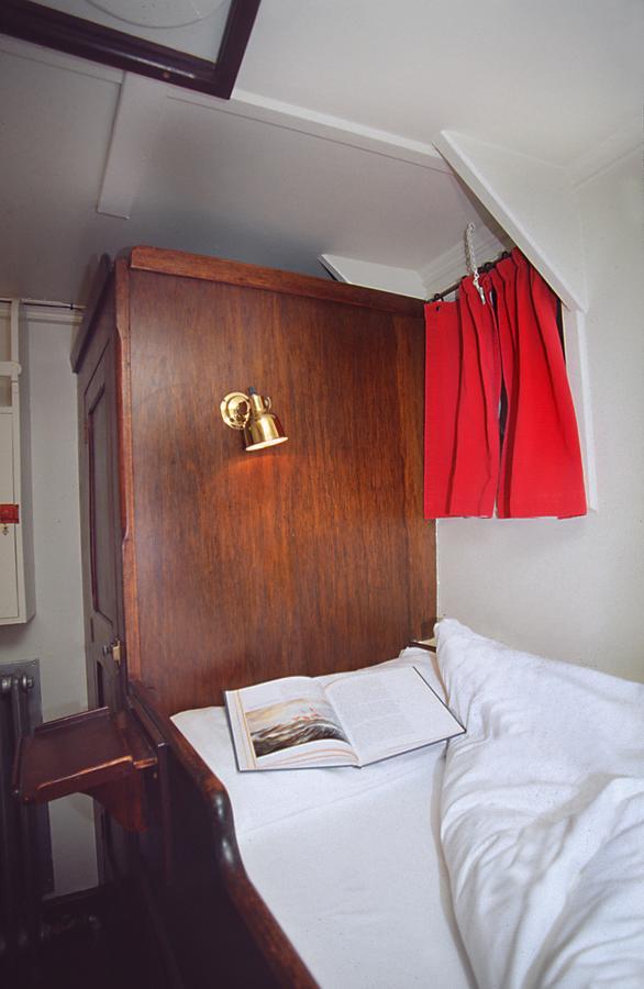 Double Room,637585545:JPEG