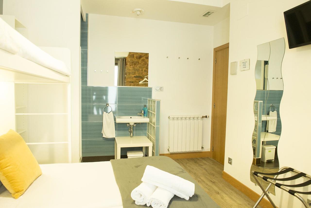 Triple Room,1580933007:JPEG
