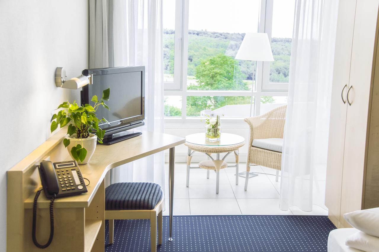 Standard Single Room Lake View