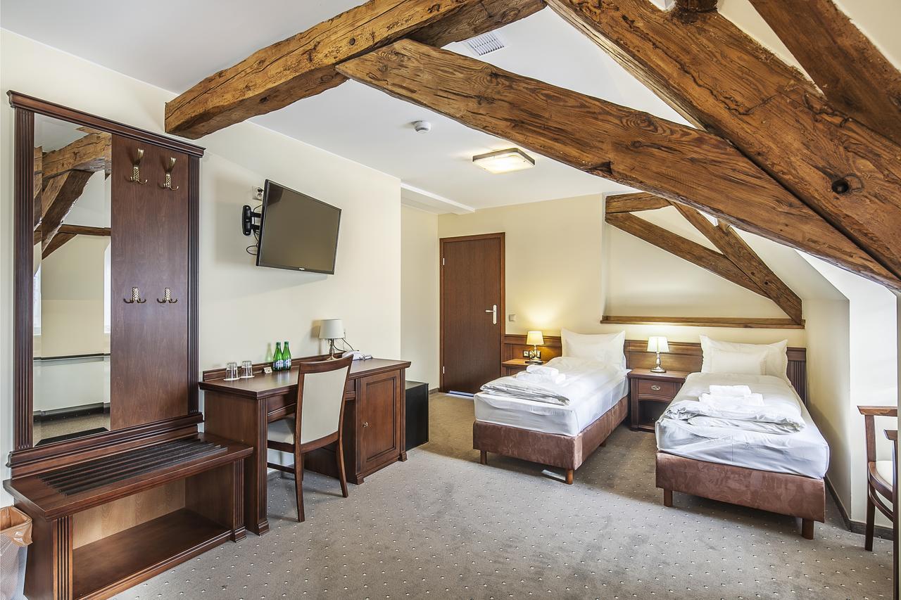Deluxe Double or Twin Room