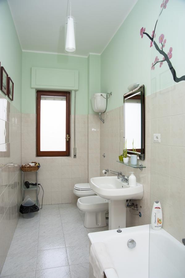 Economy Double Room Private External Bathroom