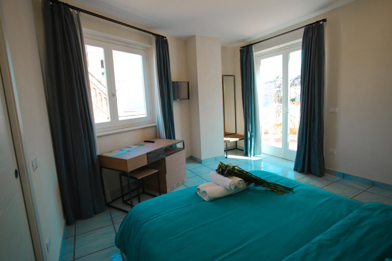Deluxe Double Room Balcony Sea View