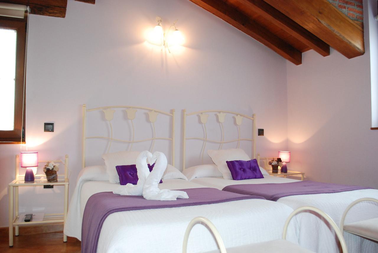 Economy Standard Double or Twin Room