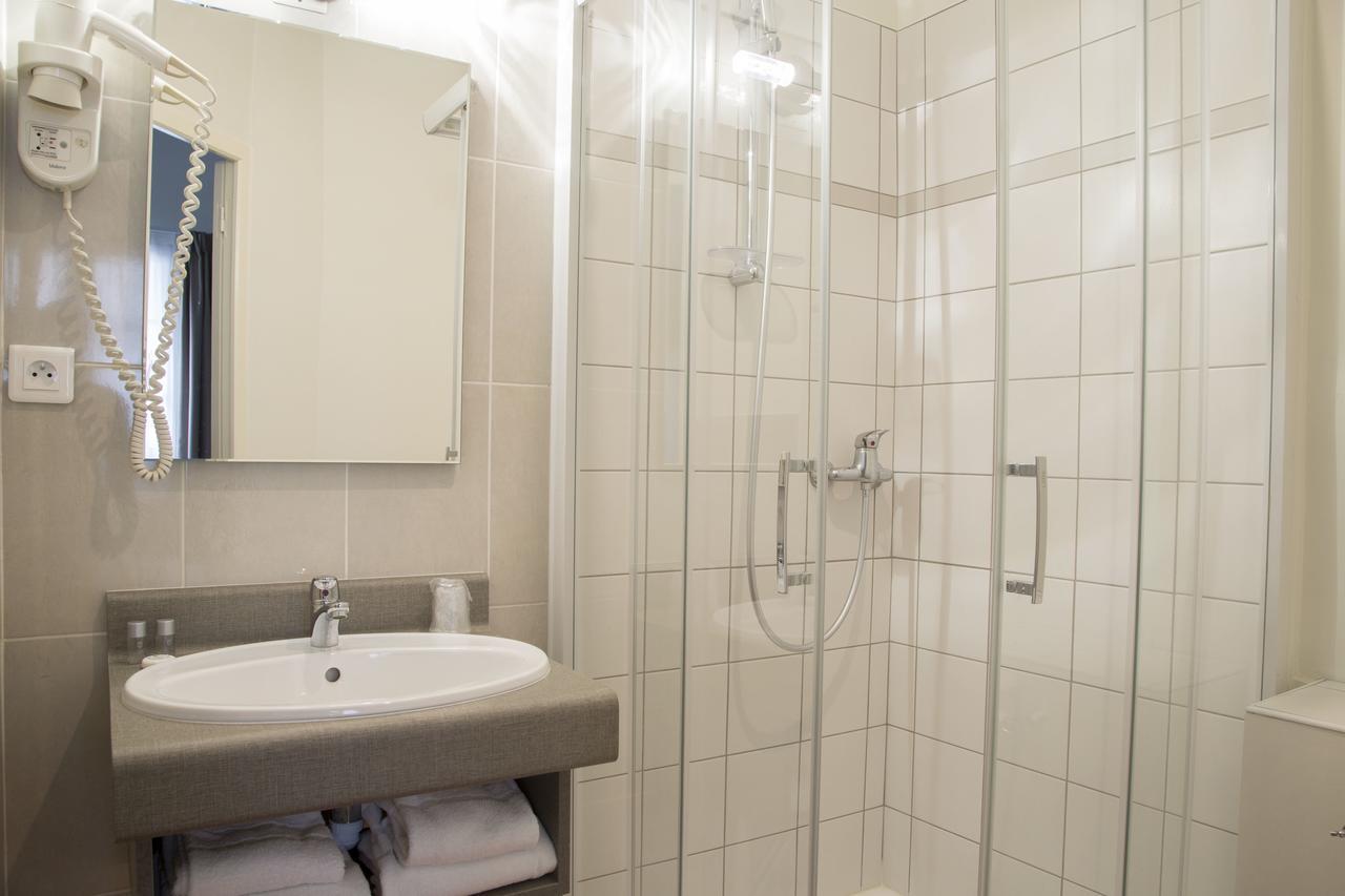 Twin Room,743905063:JPEG