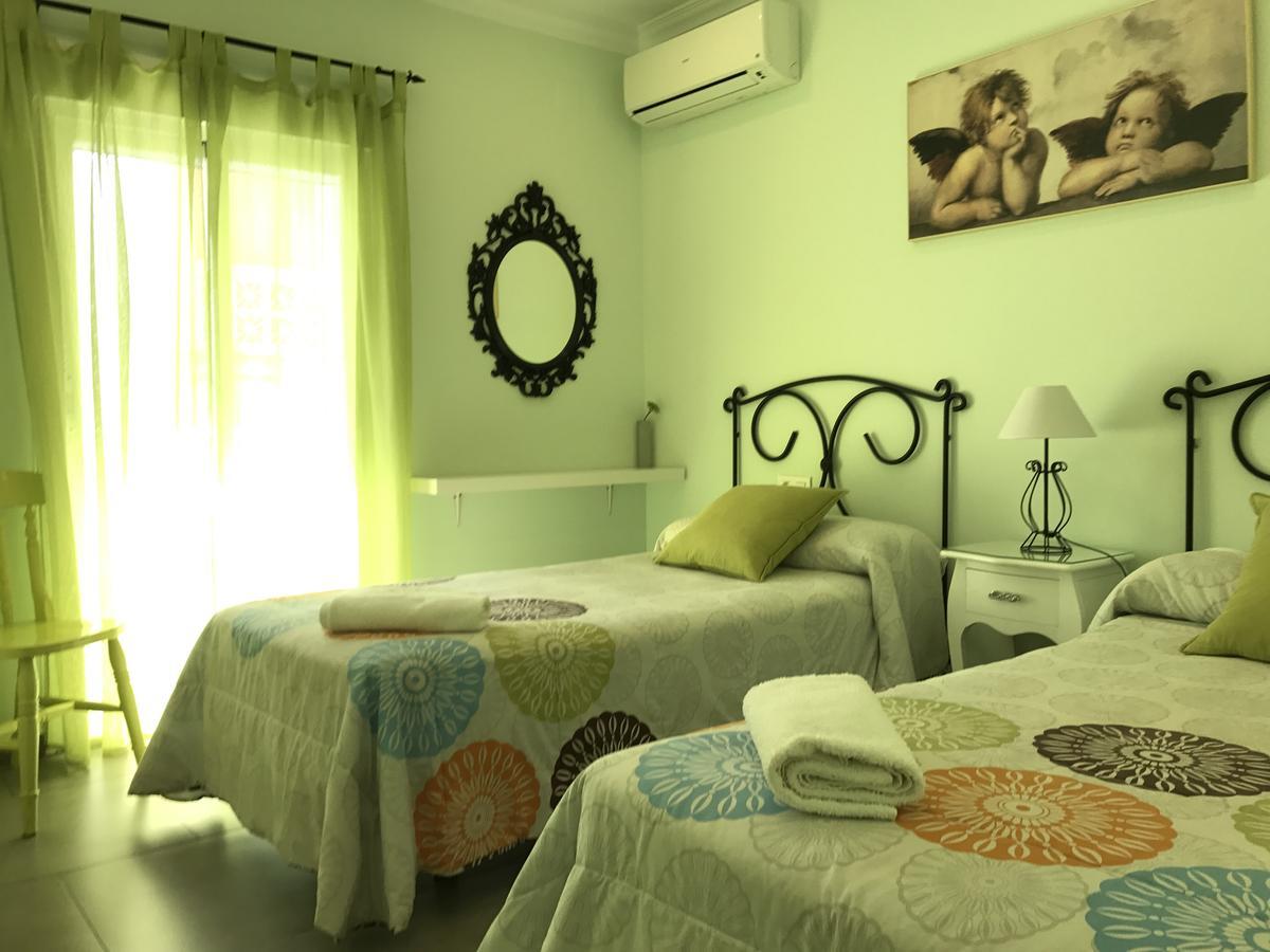 Twin Room Bath