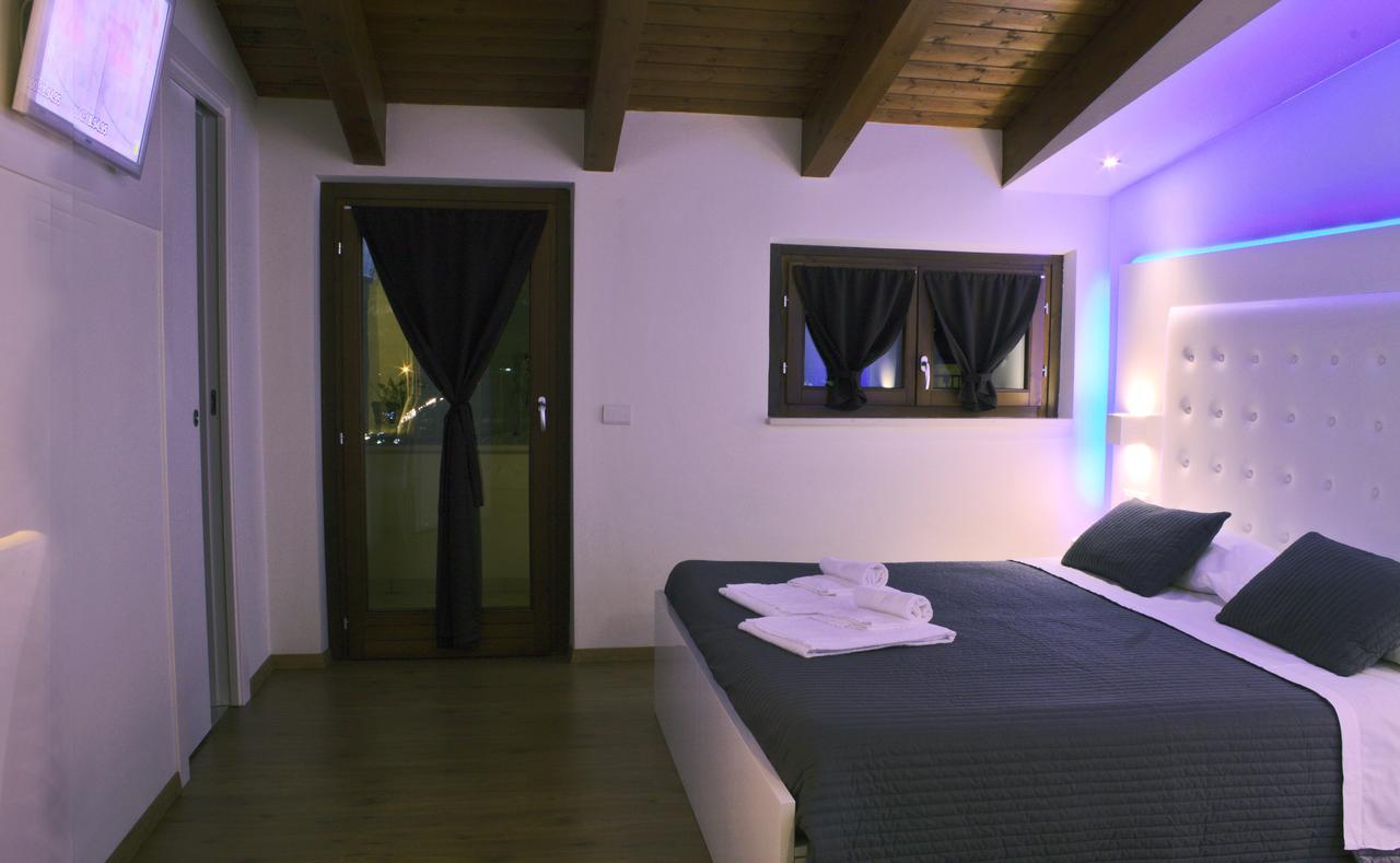 Double or Twin Room Balcony