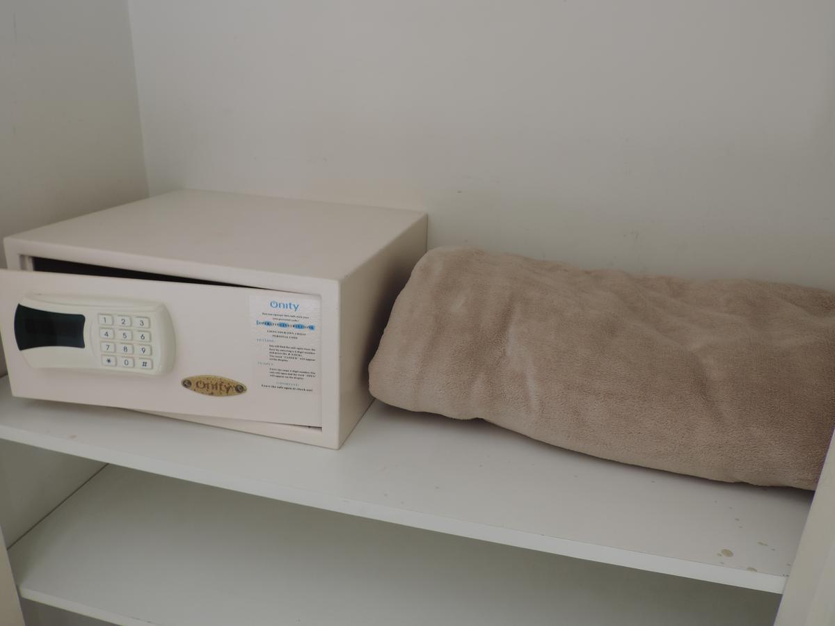 Standard Double Room,681362781:JPEG