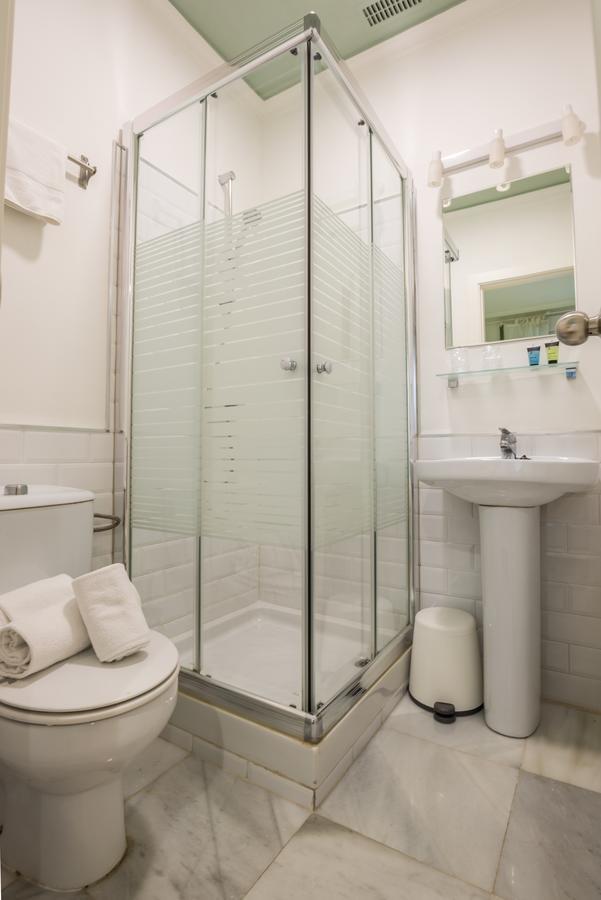 Superior Triple Room,1345097876:JPEG