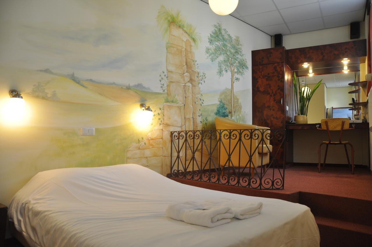 Basic Double Room