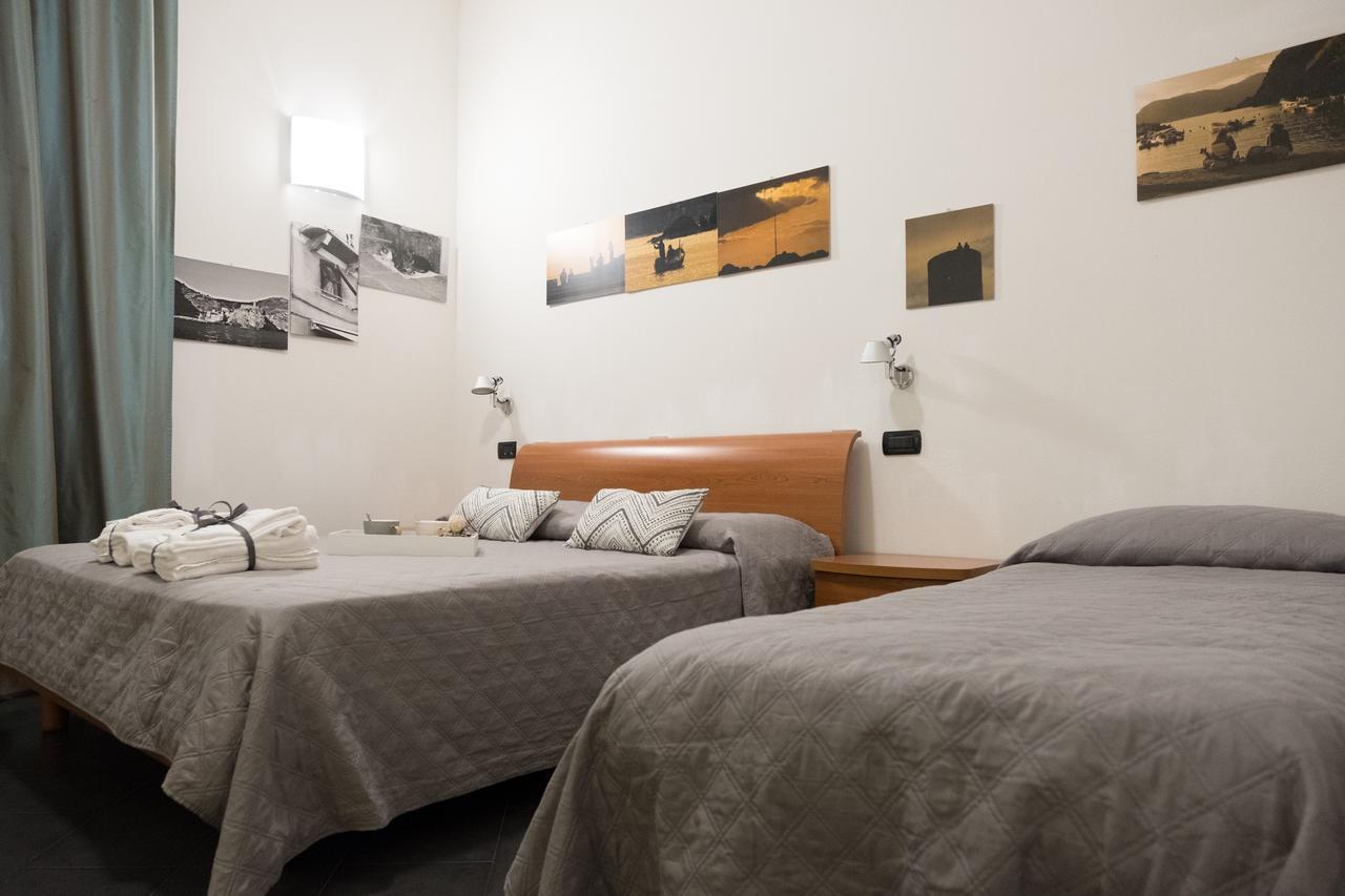 Double Room,640805886:JPEG