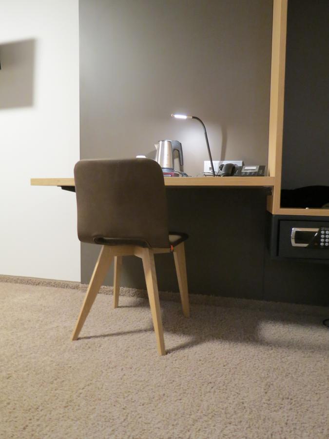 Double Room,643854300:JPEG