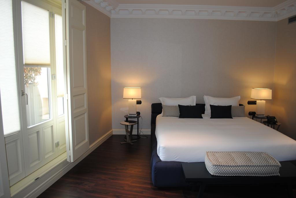 Premium Double Room with Extra Bed ( 3 adults ),1156300209:JPEG