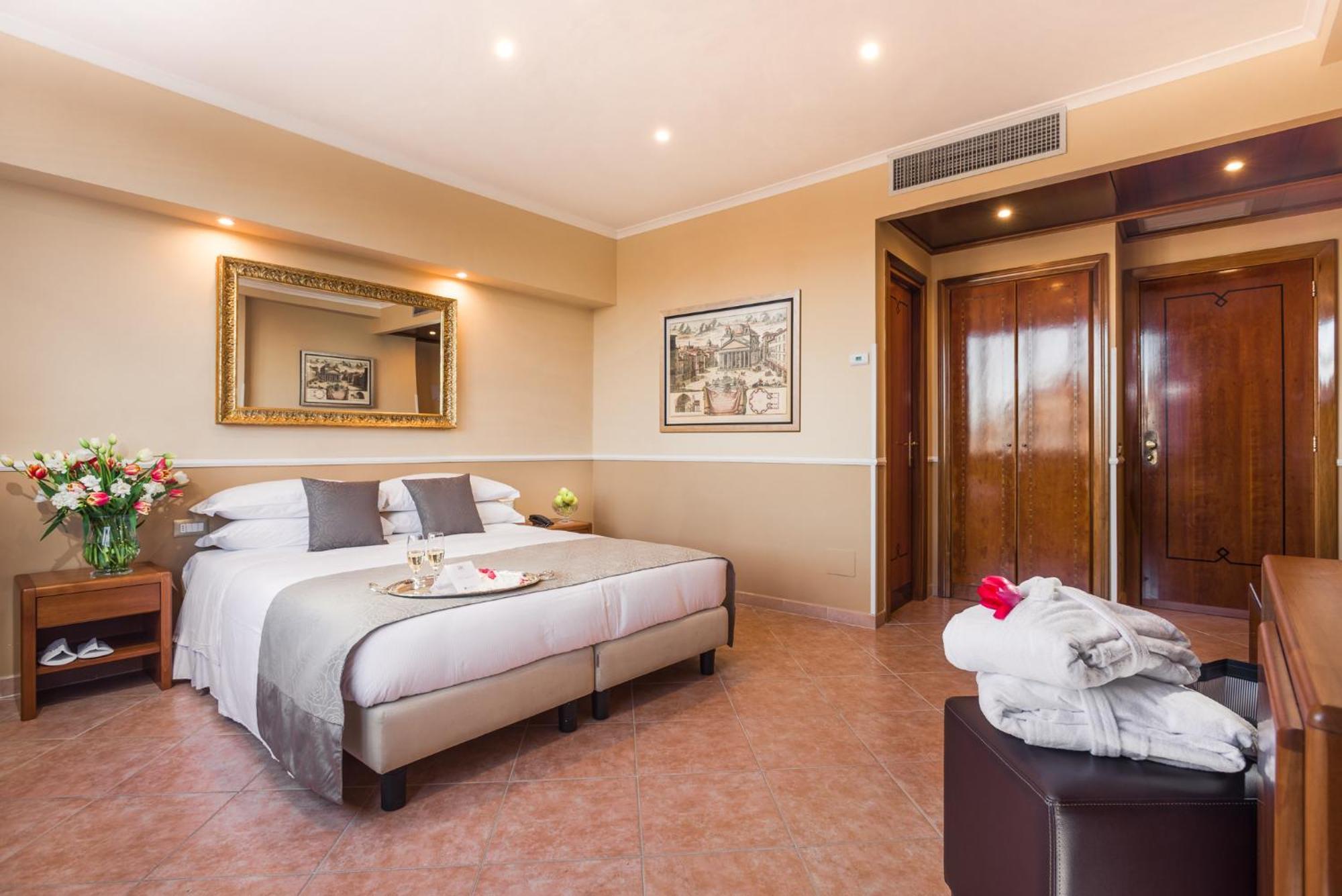 Superior Double Room City View