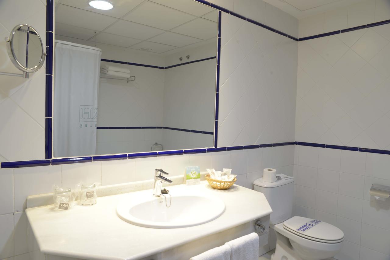 Double or Twin Room,1207930633:JPEG