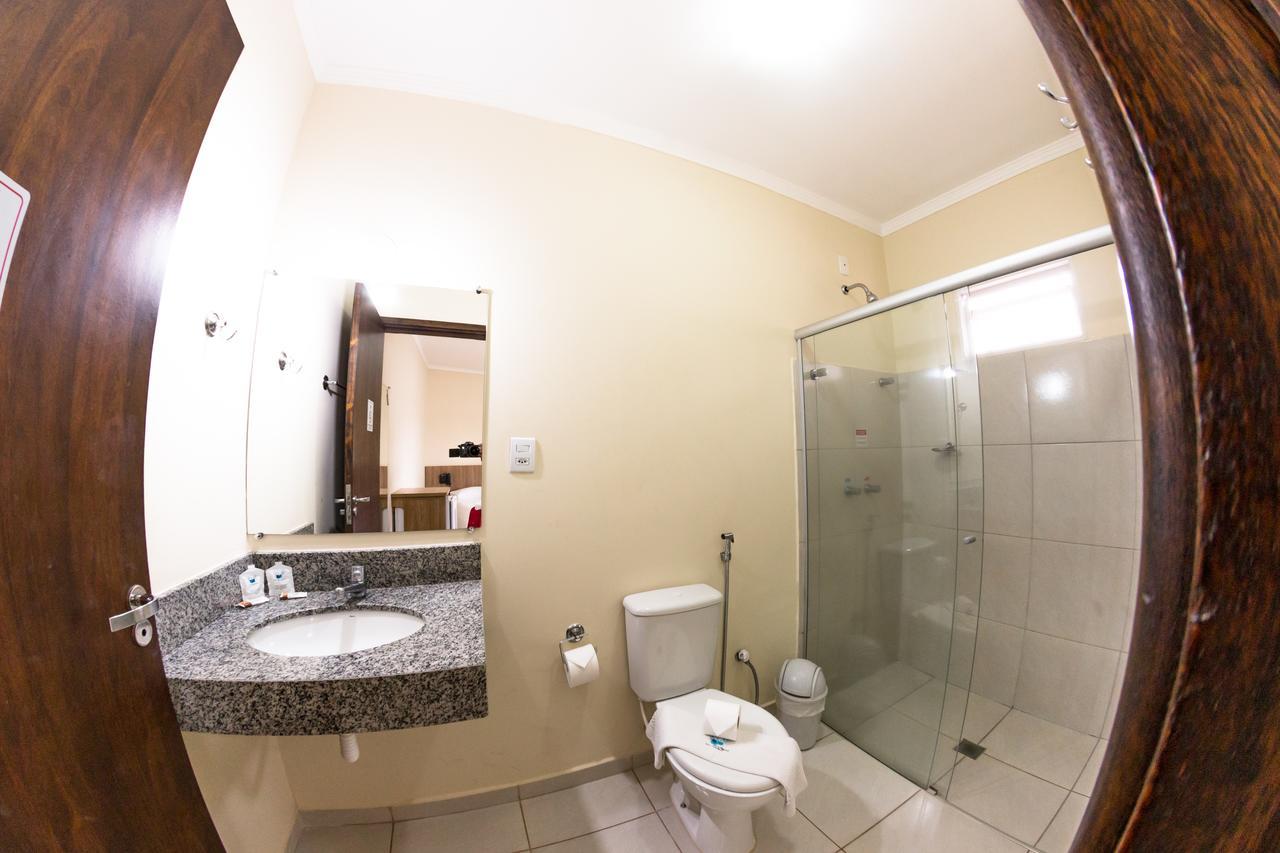Double or Twin Room,1643174877:JPEG