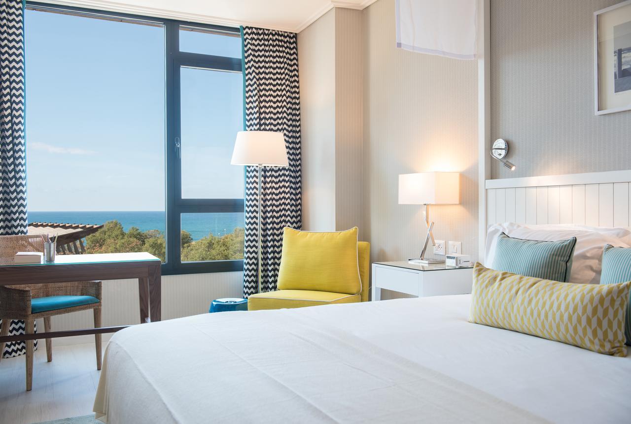 Double or Twin Room Sea View