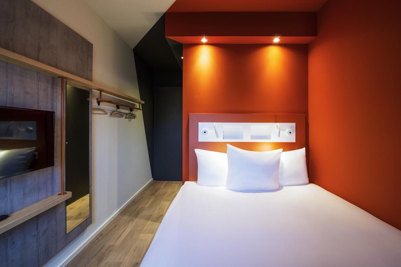 Triple Room,766241887:JPEG