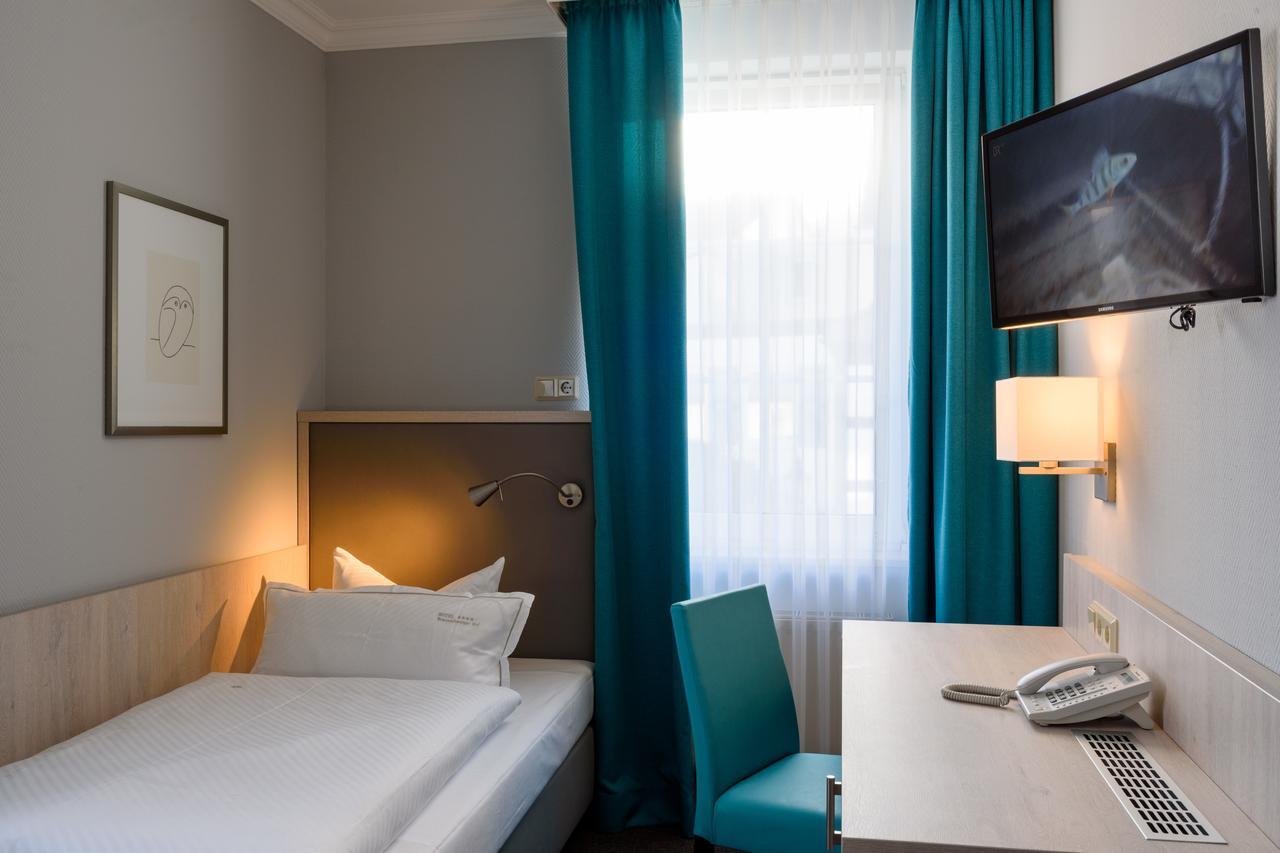 Single Room - Annex,641597016:JPEG