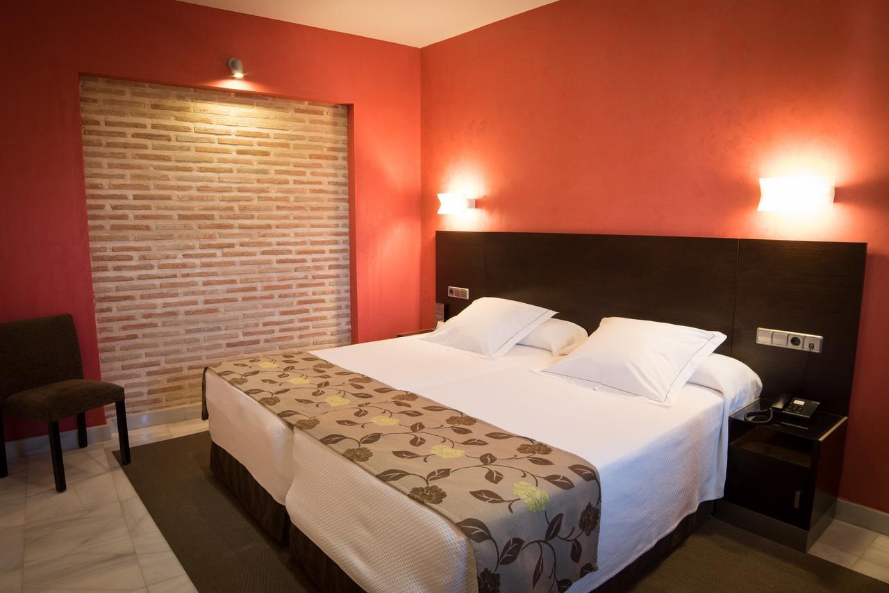 Quadruple Room,641650485:JPEG