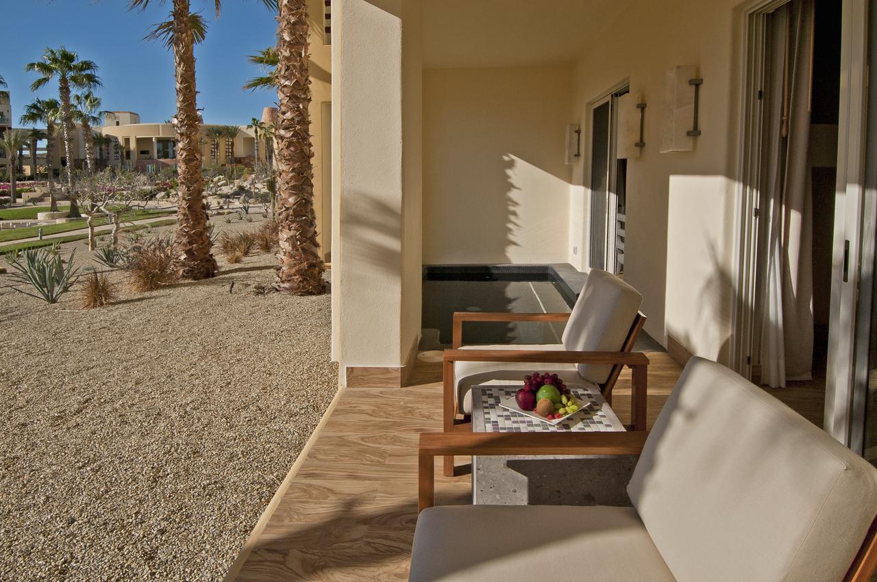 Towers Private pool Suite