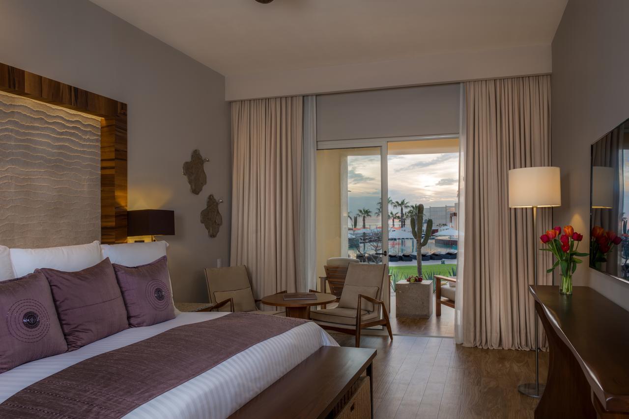 Towers Ocean view Suite