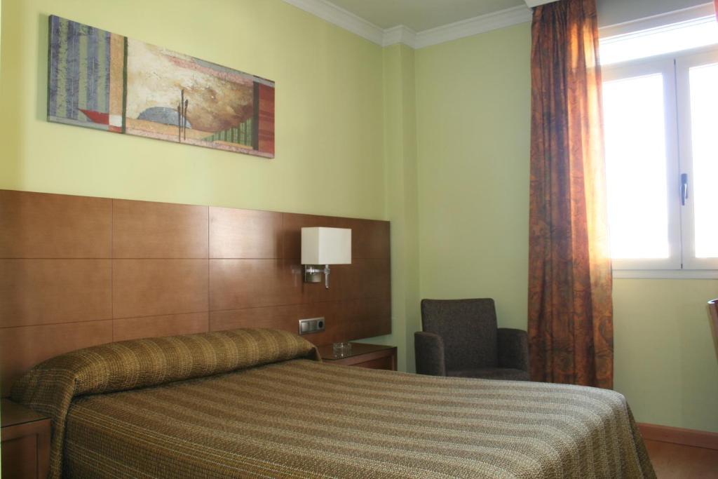 Double Room Extra Bed,684831906:JPEG