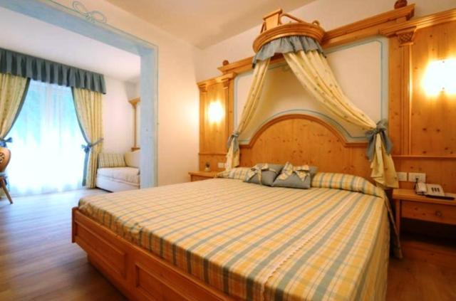 Deluxe Room,132516324:JPEG