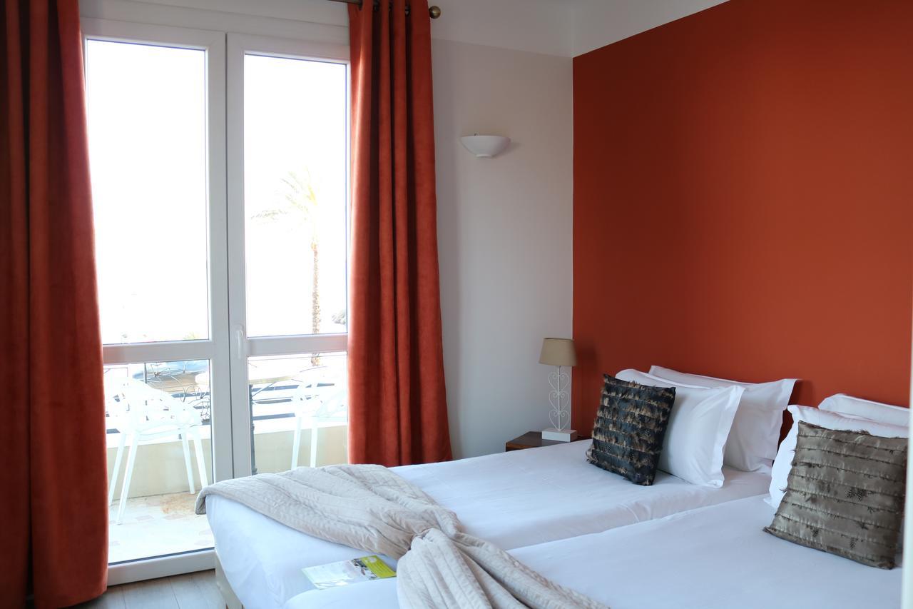 Twin Room Sea View,1366050053:JPEG