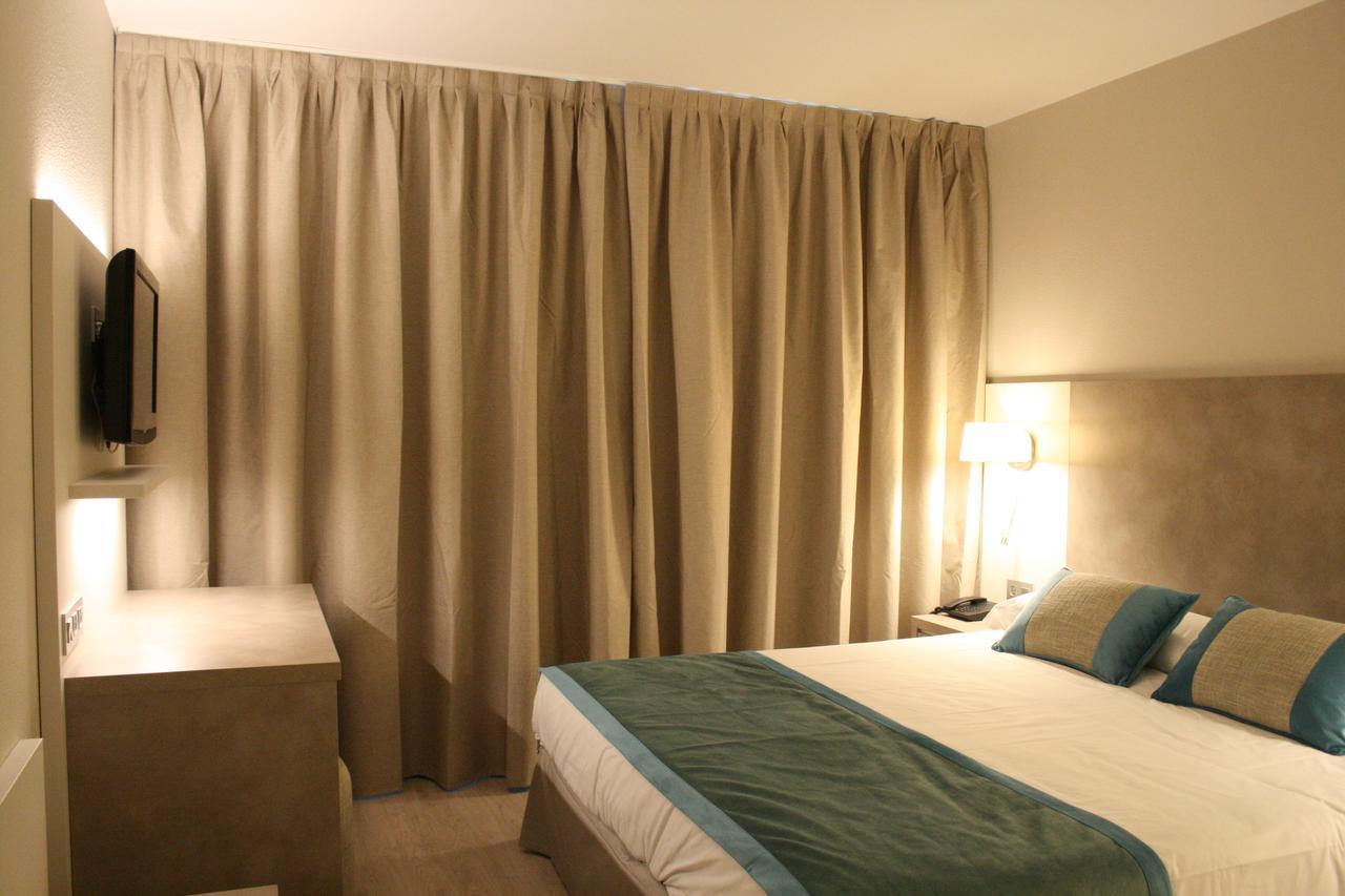 Double Room Cycling