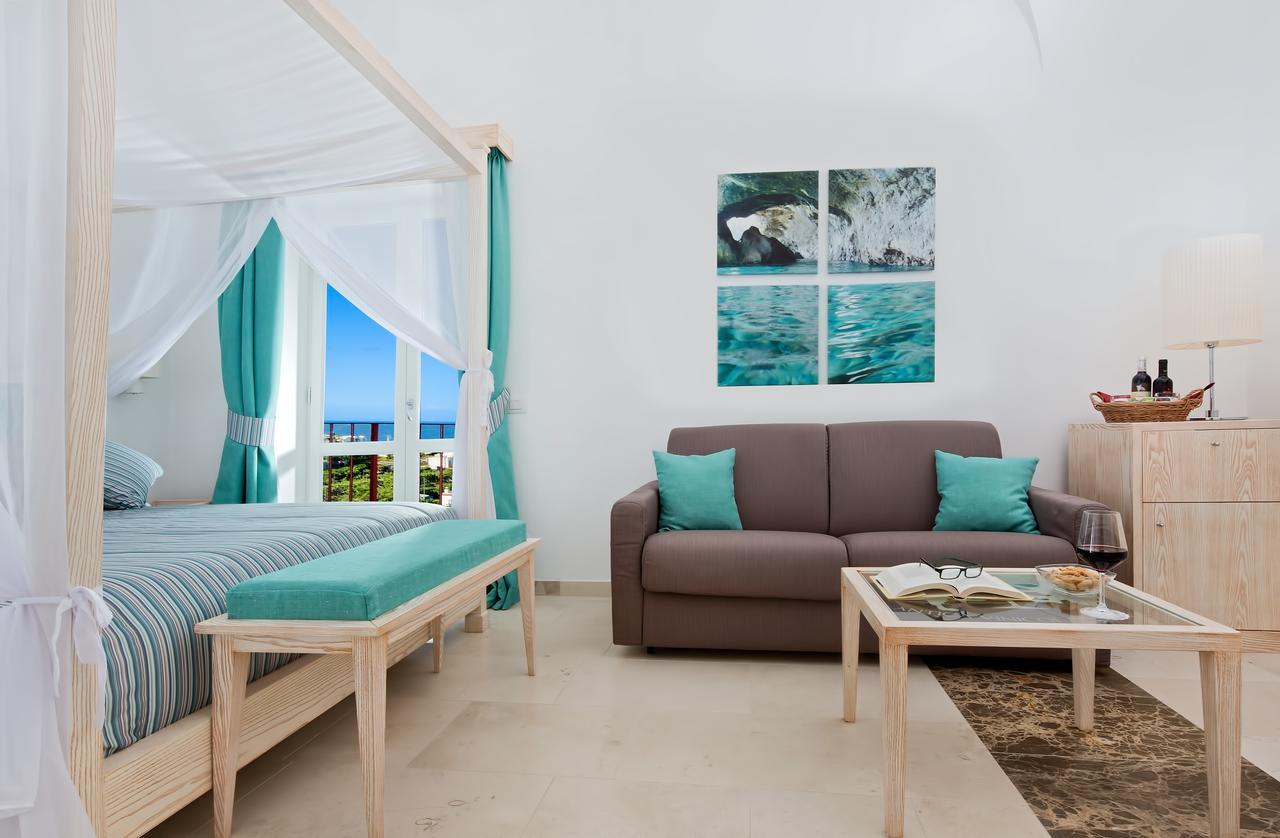 Queen Room Sea View