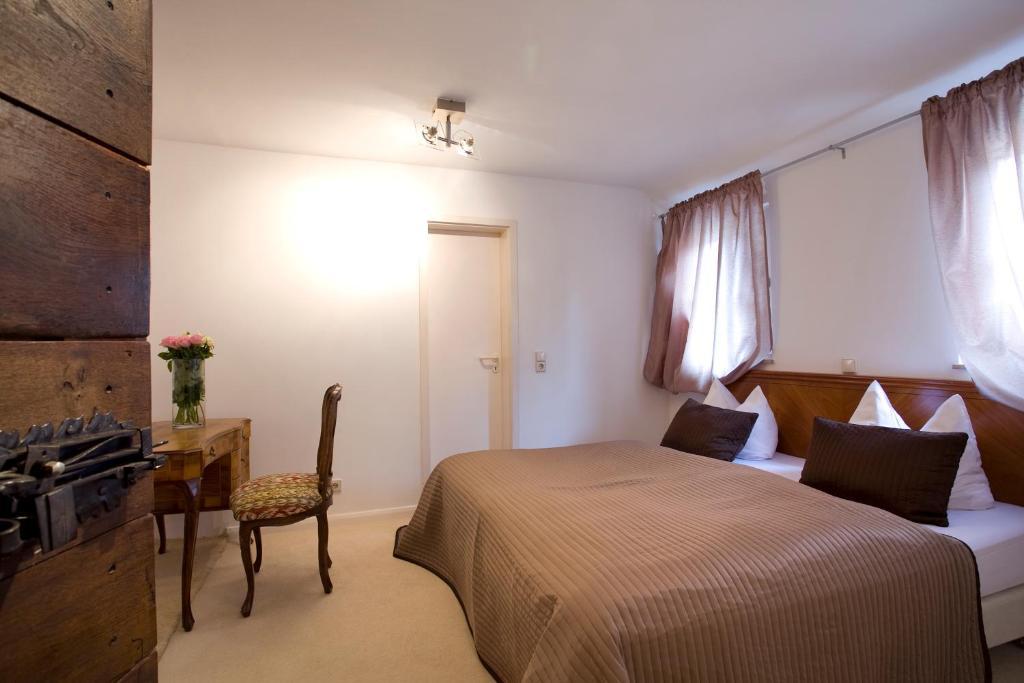 Double Room,1696620587:JPEG