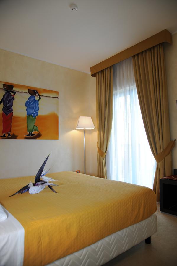 Superior Double or Twin Room,643312740:JPEG