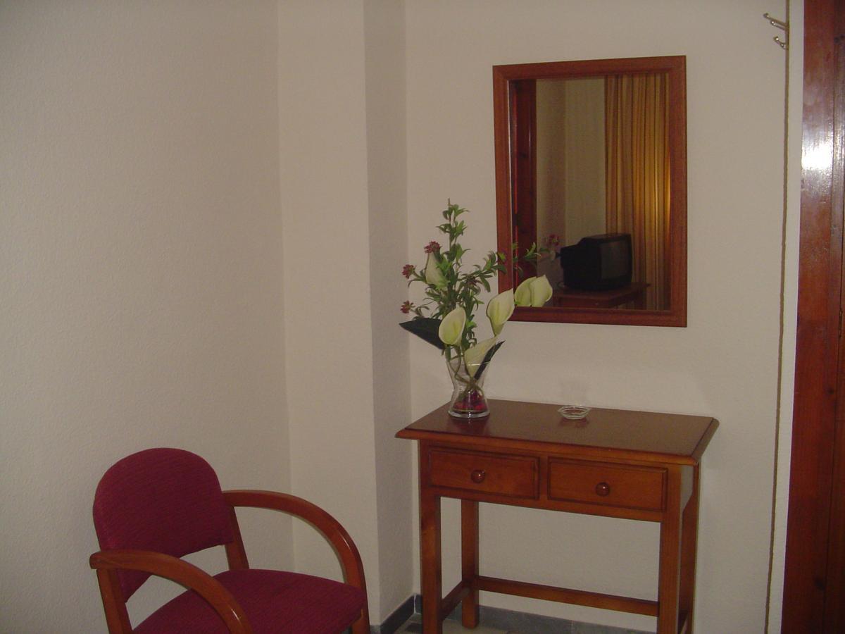 Double Room,644035326:JPEG