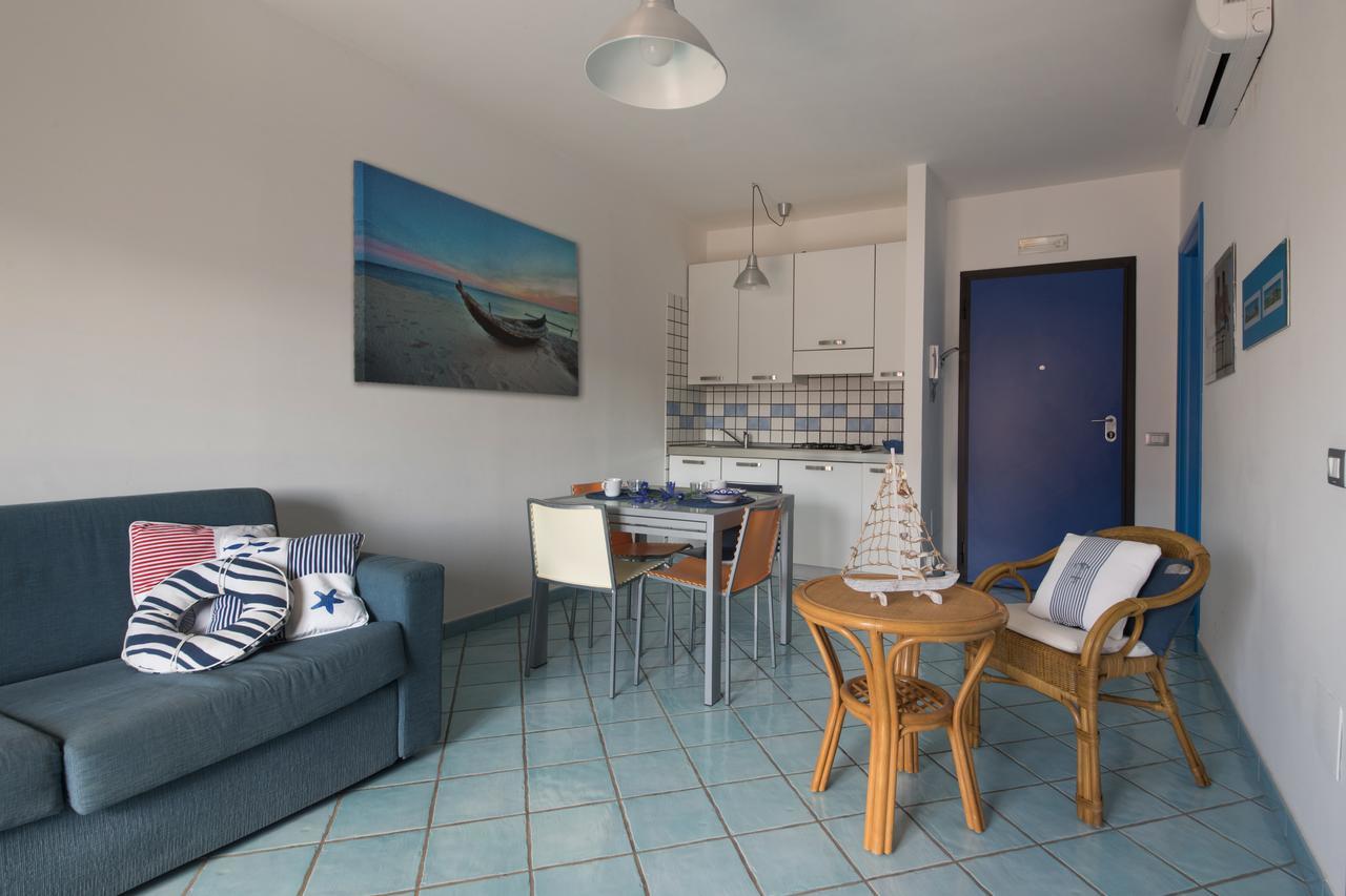 One-Bedroom Apartment,645264987:JPEG